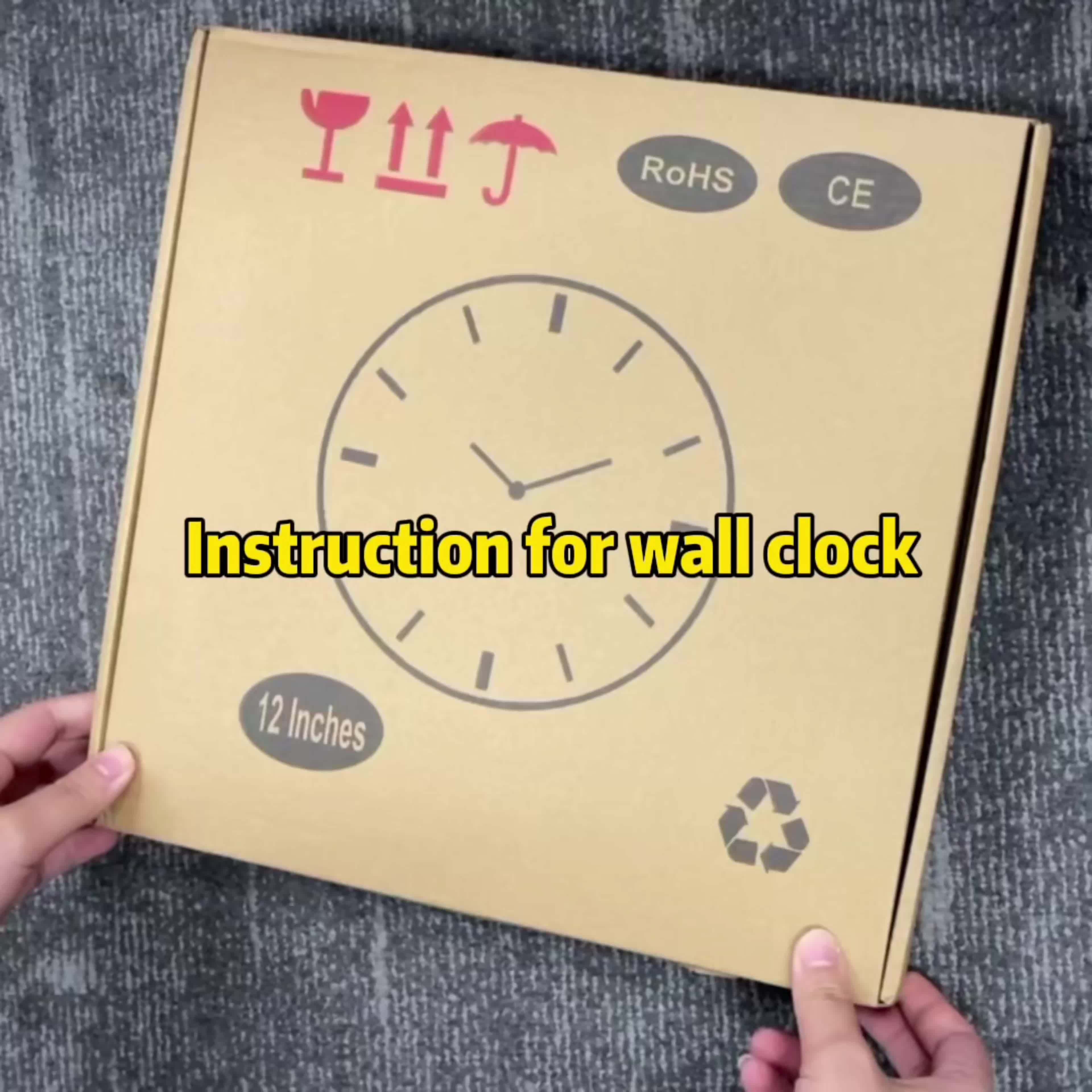 1pc Vintage Silent Wall Clock - 10-Inch Retro Design with Woman on Couch & Floral Pattern, Wooden Quartz Movement, No Batteries Needed, Perfect for Halloween & Christmas Home Decor, Coffee Shop, or Wall Art, Clock Wall Decor, 2D Flat, Best for Christmas